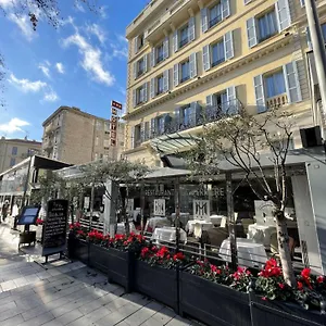 3* Hotell & Monsigny