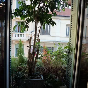 3* Hotell Arome